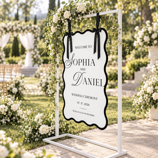 Wavy Wedding Welcome Sign, Black and White Welcome Sign, Modern Scalloped Wedding Sign, Custom Wedding Name Sign, Weddin